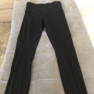 Skinny Lululemon leggings Size-4 , Black
